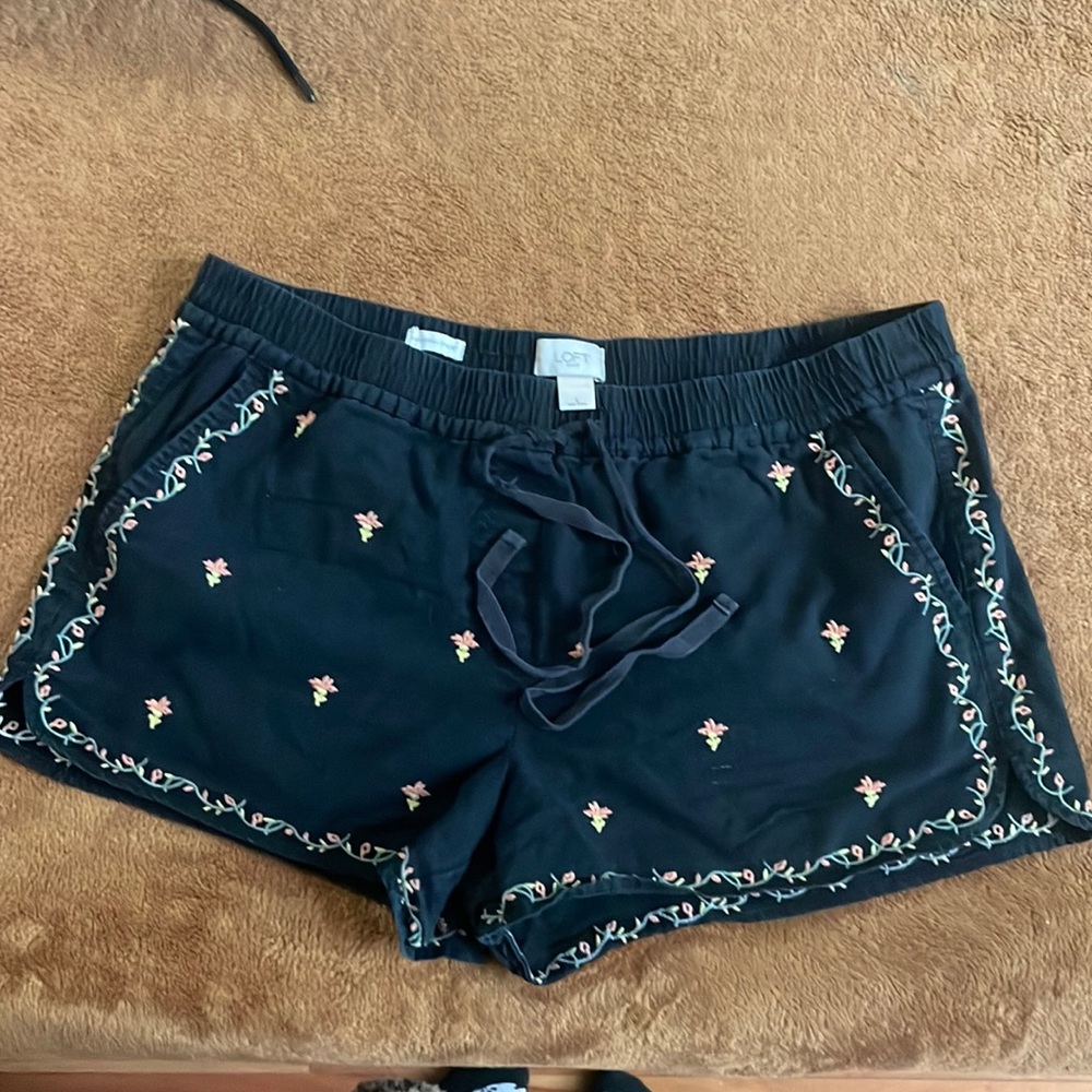 Large Navy Loft Running Shorts for Women with flower design
